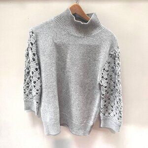 Magaschoni Gray Cashmere & Wool Knit Sweater With Crochet‎ Sleeves -Small